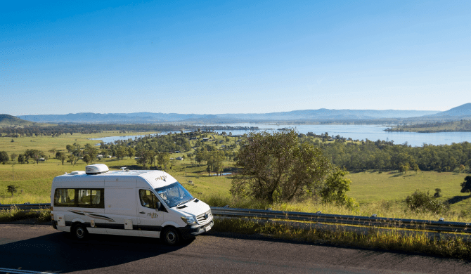 Ga op camperreis door Australië in een Deuce camper van Mighty