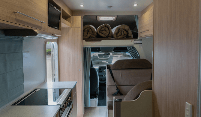 Overzicht van de Big Six camper van Mighty