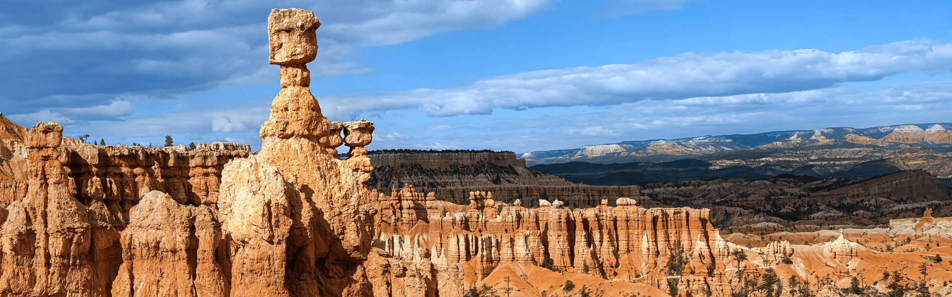 Breng een bezoek aan Bryce Canyon National Park tijdens je camperreis door West-Amerika. 